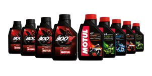 Motoröl, Flüssigkeiten und Sprays
