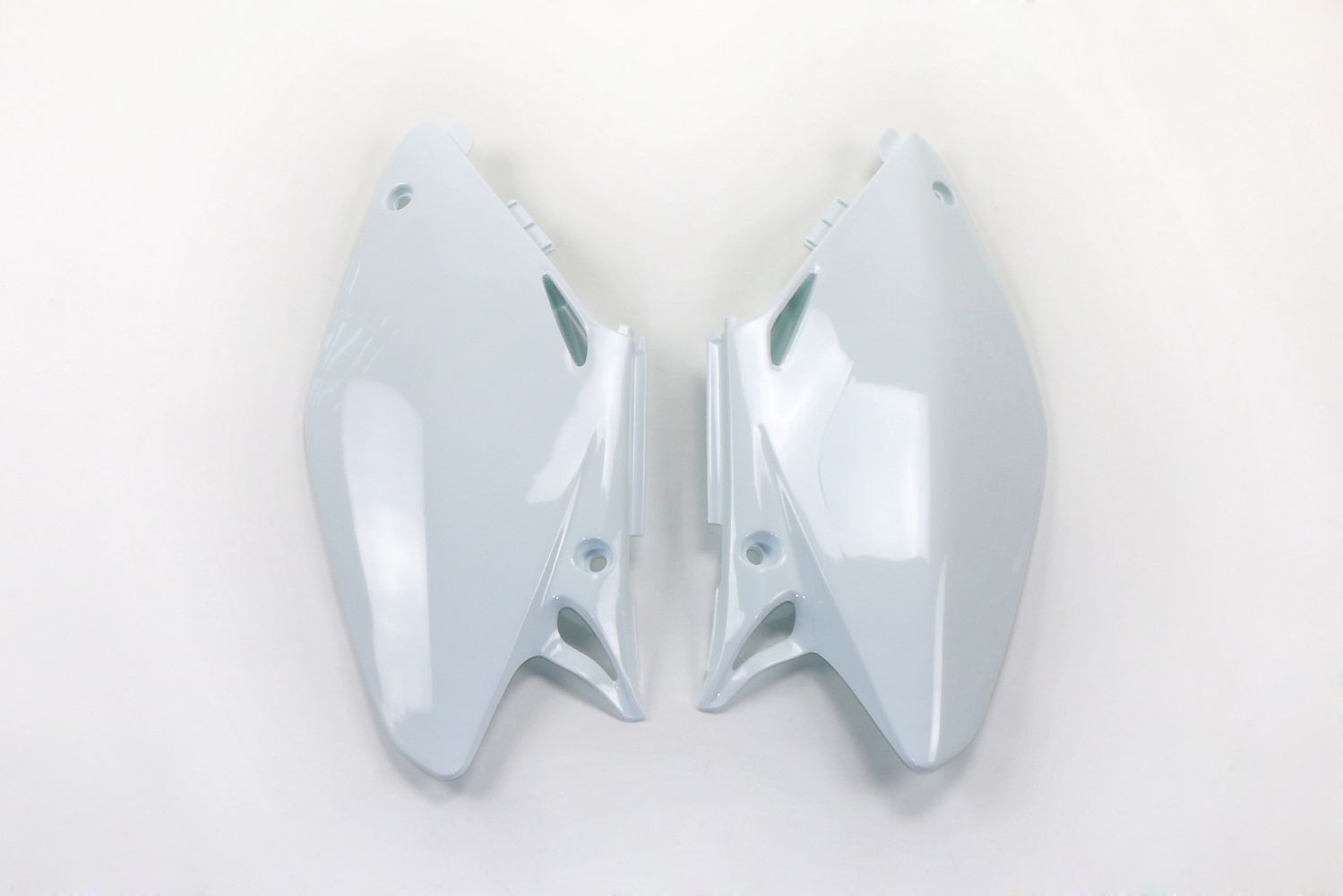 Seitliche Startnummerntafeln Honda CR 125 (02-04) weiß* HO03690-041