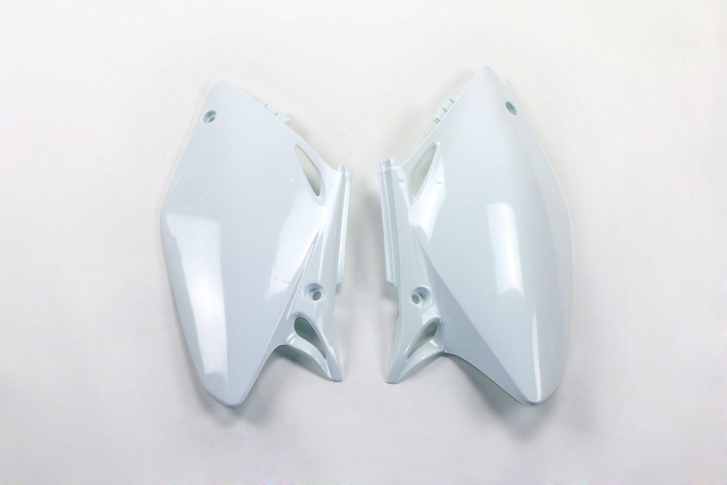 Seitliche Startnummerntafeln Honda CRF 450 R (02-04) weiß* HO03694-041