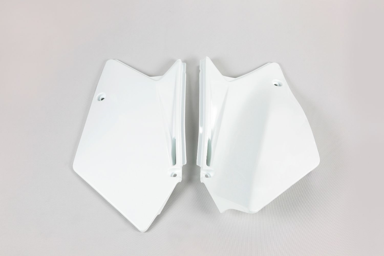 Seitliche Startnummerntafeln Suzuki RMZ 450 (05-06) weiß* SU03910-041