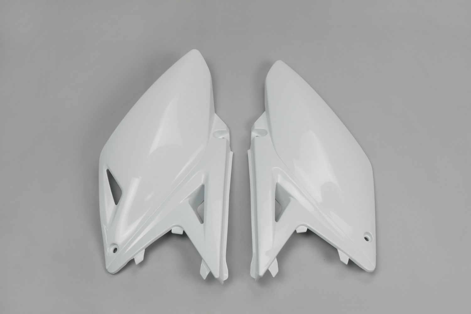 Seitliche Startnummerntafeln Suzuki RMZ 250 (10-18) weiß* SU04929-041